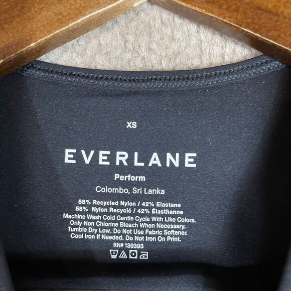 Everlane The Perform Crop Tank Top Womens Size XS Black Stretch‎ Nylon Shirt NEW - Picture 7 of 10